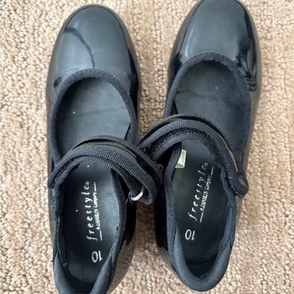 Girls' Tap Shoes Hook & Loop Strap - Picture 6 of 6